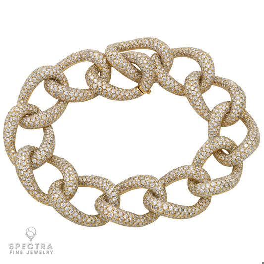 Diamond Pavé Cuban Link Bracelet in 18K Yellow Gold – Contemporary Fine Jewelry