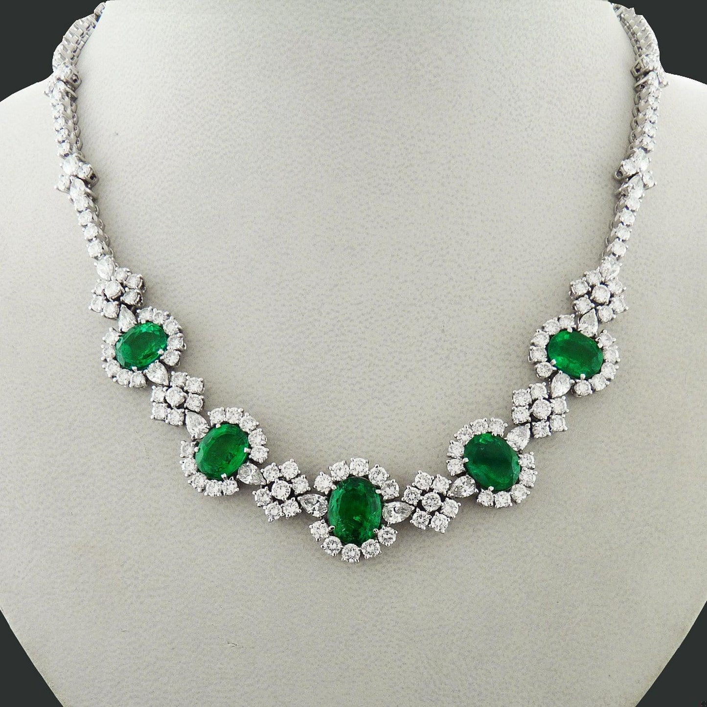 Emerald Diamond Collar Necklace: The Jewel of Kings in 18kt White Gold