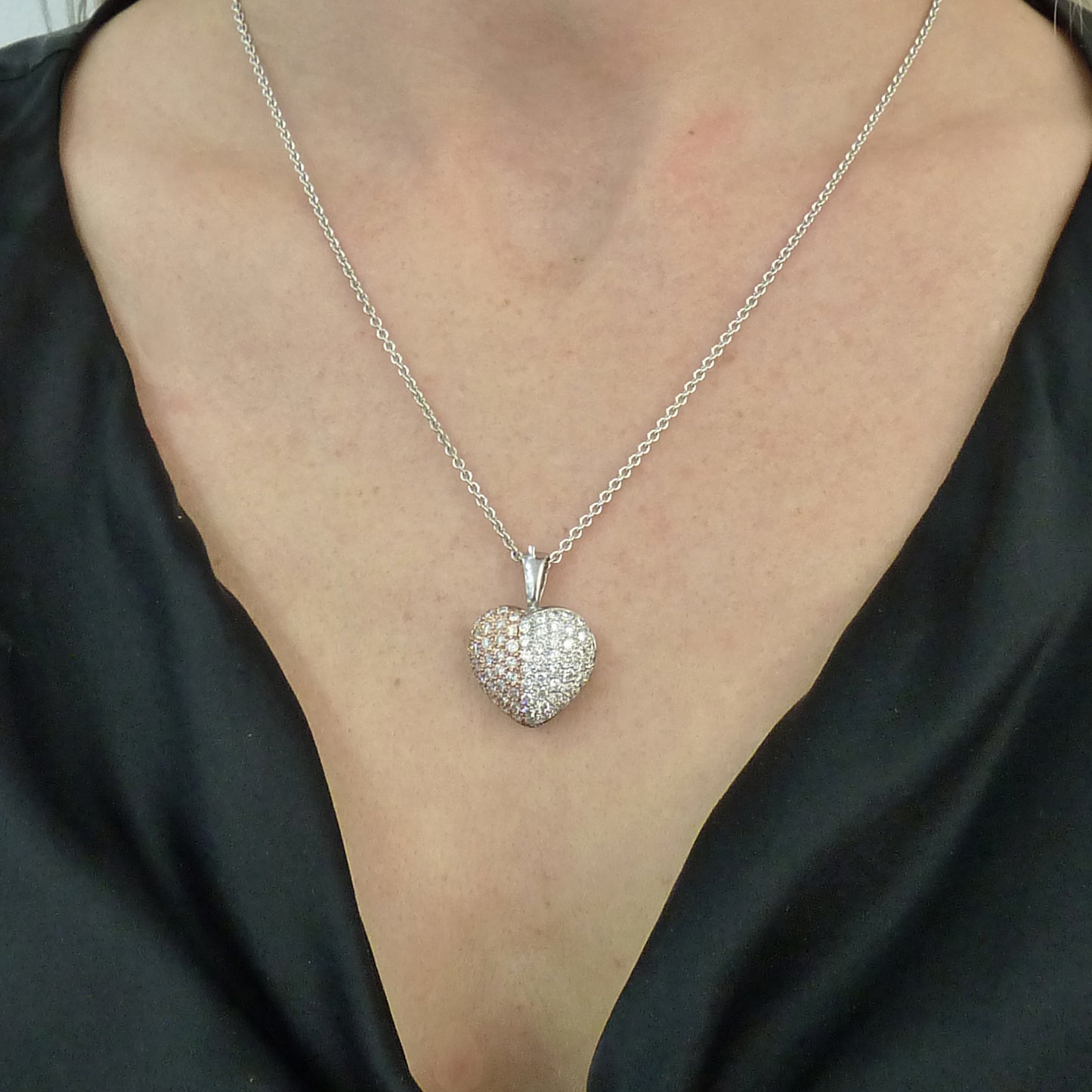 Stunning Heart Shaped Diamond Pendant - 18K White Gold