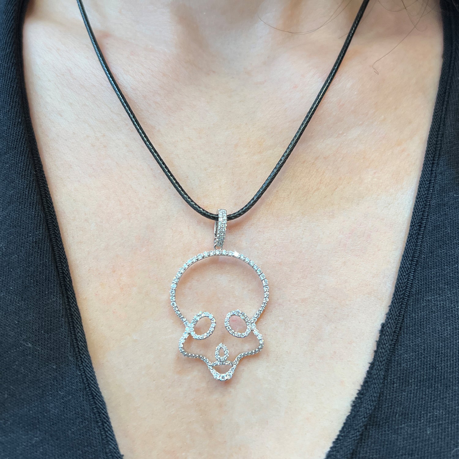 Adamas Diamond Skull Wire Pendant Necklace