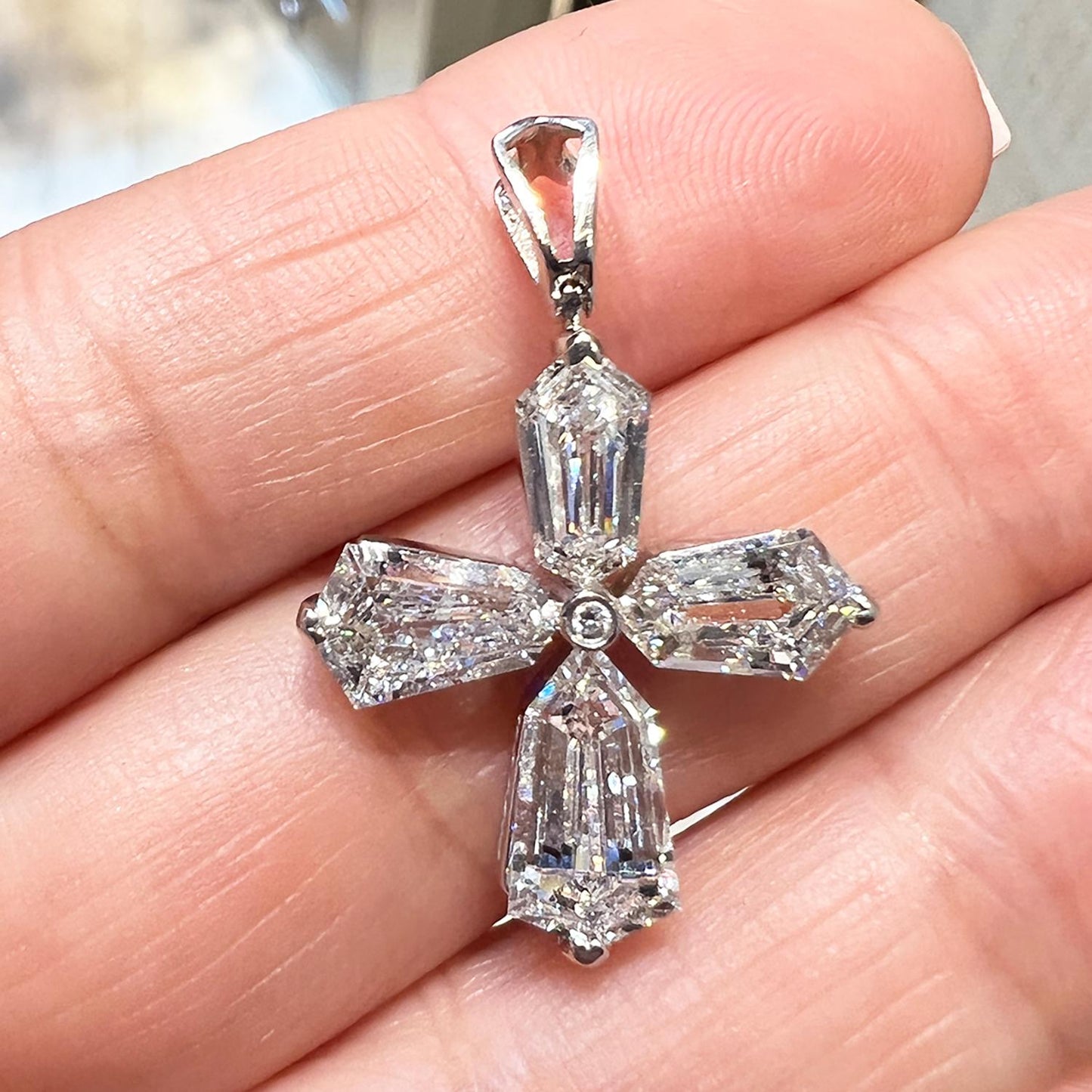 Spectra Fine Jewelry 4.47 cts. Kite Diamond Cross Pendant