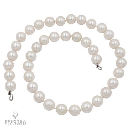 Timeless Elegance: Discover the 39 Pearl Necklace