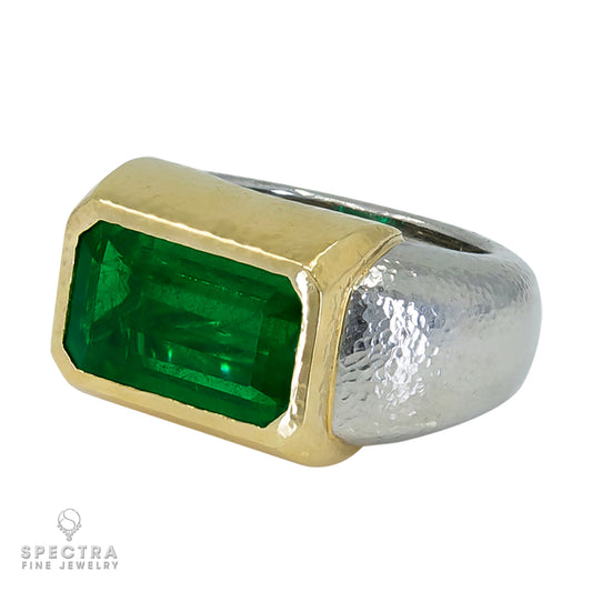 David Webb Contemporary Emerald Cocktail Ring