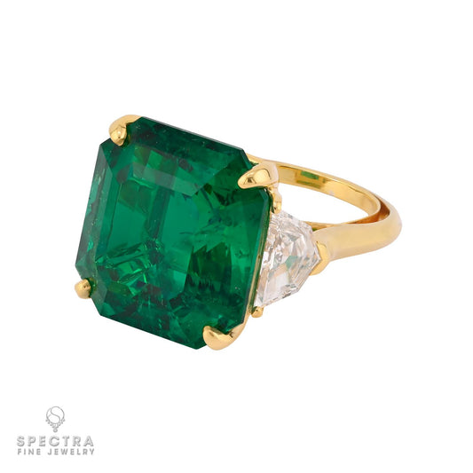 17.34 ct. Colombian Emerald & Diamond Ring