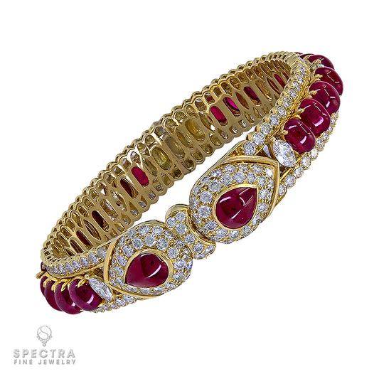 Graff 18K Yellow Gold Diamond and Rubies Suite Necklace