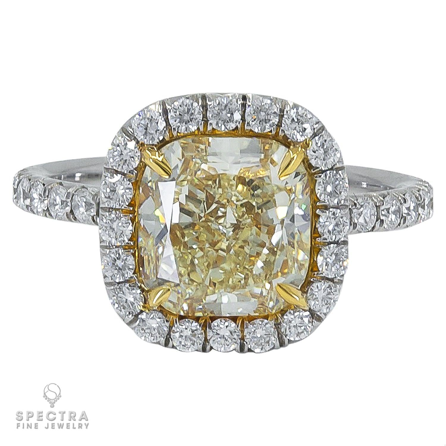 Spectra Fine Jewelry 18K Gold Ring with Cushion Cut Yellow Diamond and Brilliant