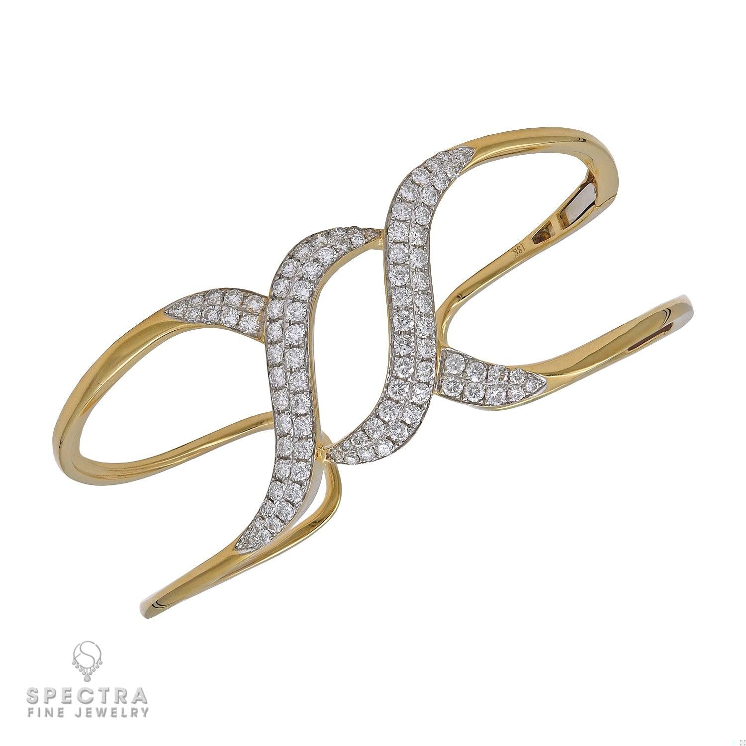 18k Yellow Gold Bracelet with 2.31 Carat Diamond