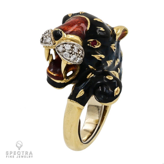 Contemporary Diamond Enamel Figural Leopard Ring