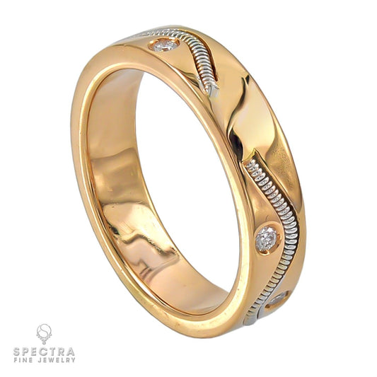 Crivelli 18 Karat Gold Eight Diamond Ring or Wedding Band