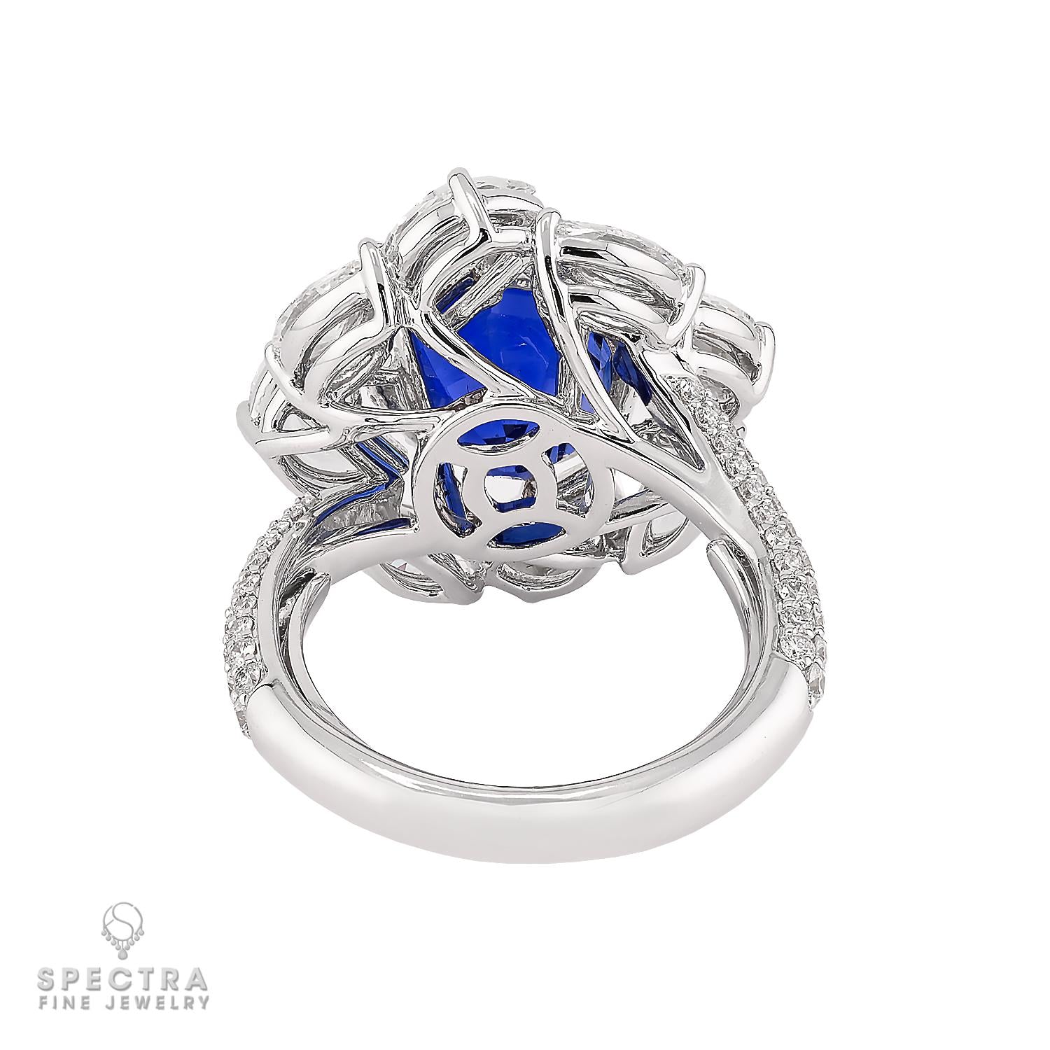 Spectra Fine Jewelry 6.60 ct Ceylon Sapphire, Diamond Halo