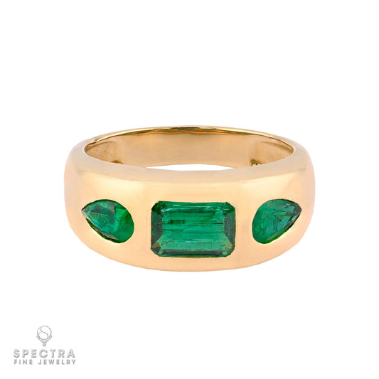 Peridot Trio Ring in 14K Yellow Gold, Size 7
