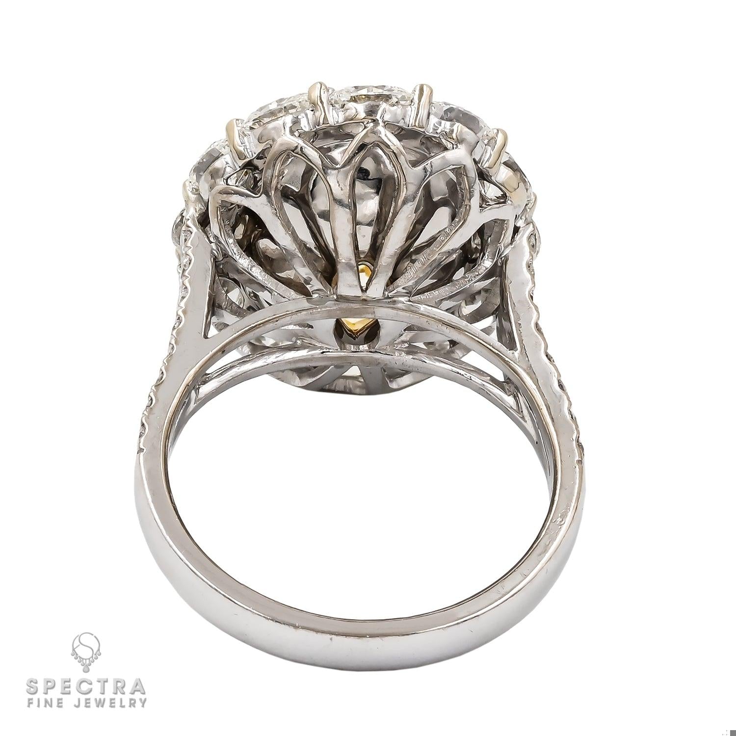 Spectra Fine Jewelry 10.01 ct. Fancy Light Yellow Diamond Gold Ring