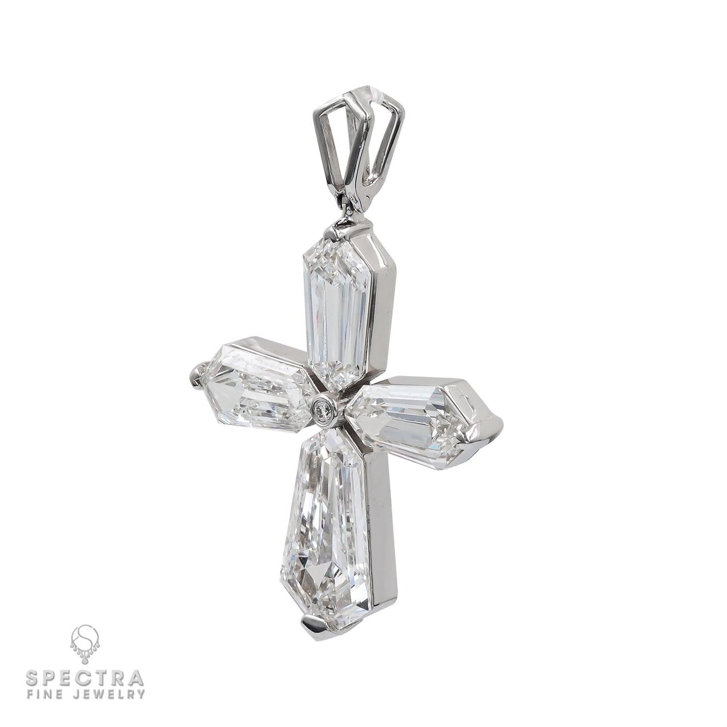 Spectra Fine Jewelry 5.92ct Kite-shaped Diamond Pendant