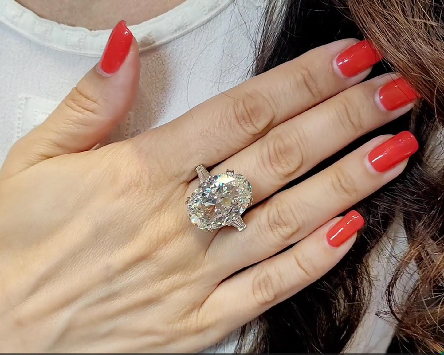 Spectra Fine Jewelry GIA Certified 20.07 Carat Oval Diamond Engagement Ring