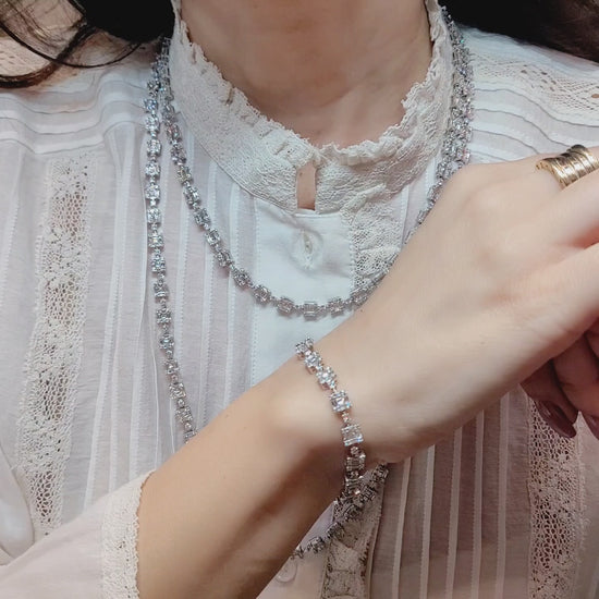 Mesmerizing 30.97ct Diamond Necklace by Spectra Fine Jewelry