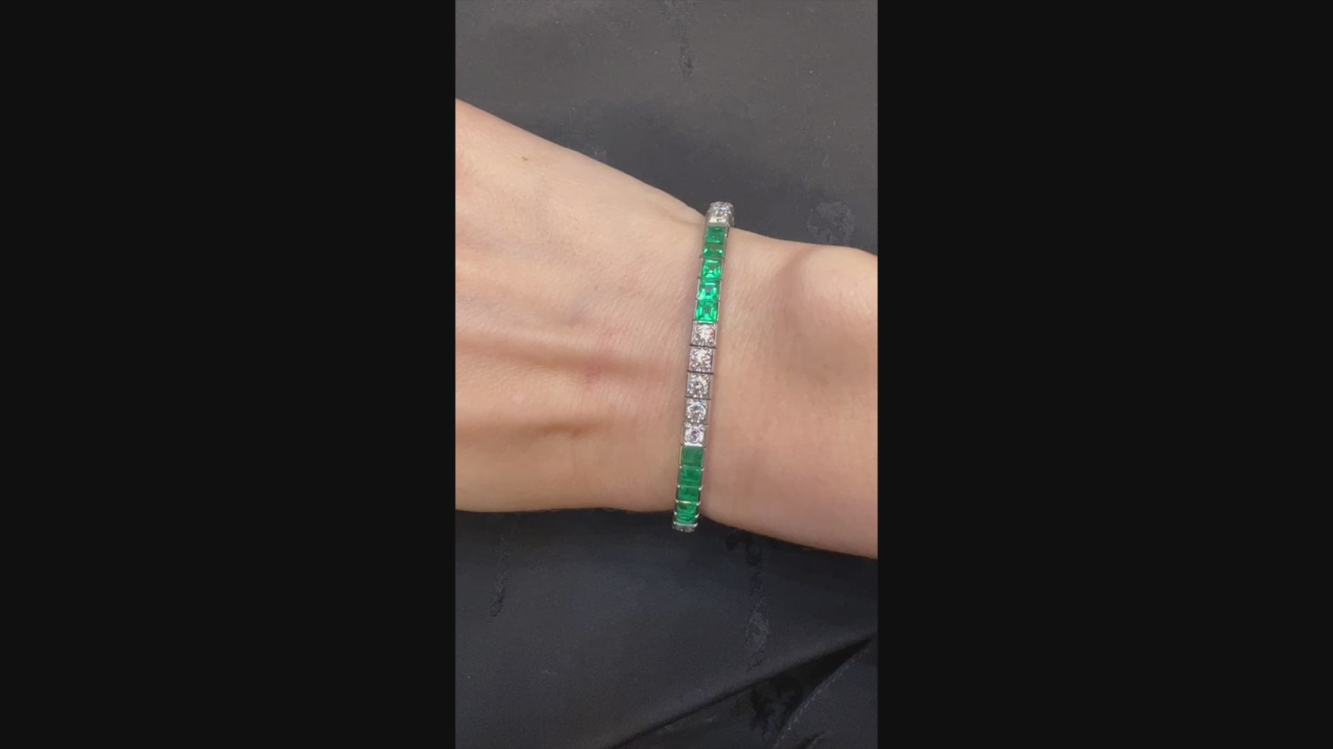 Vintage Emerald Diamond Line Bracelet