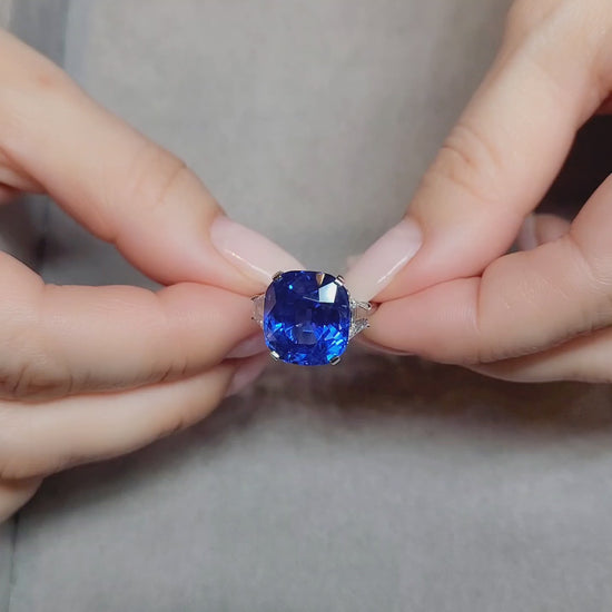 14.80 ct. Royal Blue Ceylon Sapphire Ring, 18k White Gold