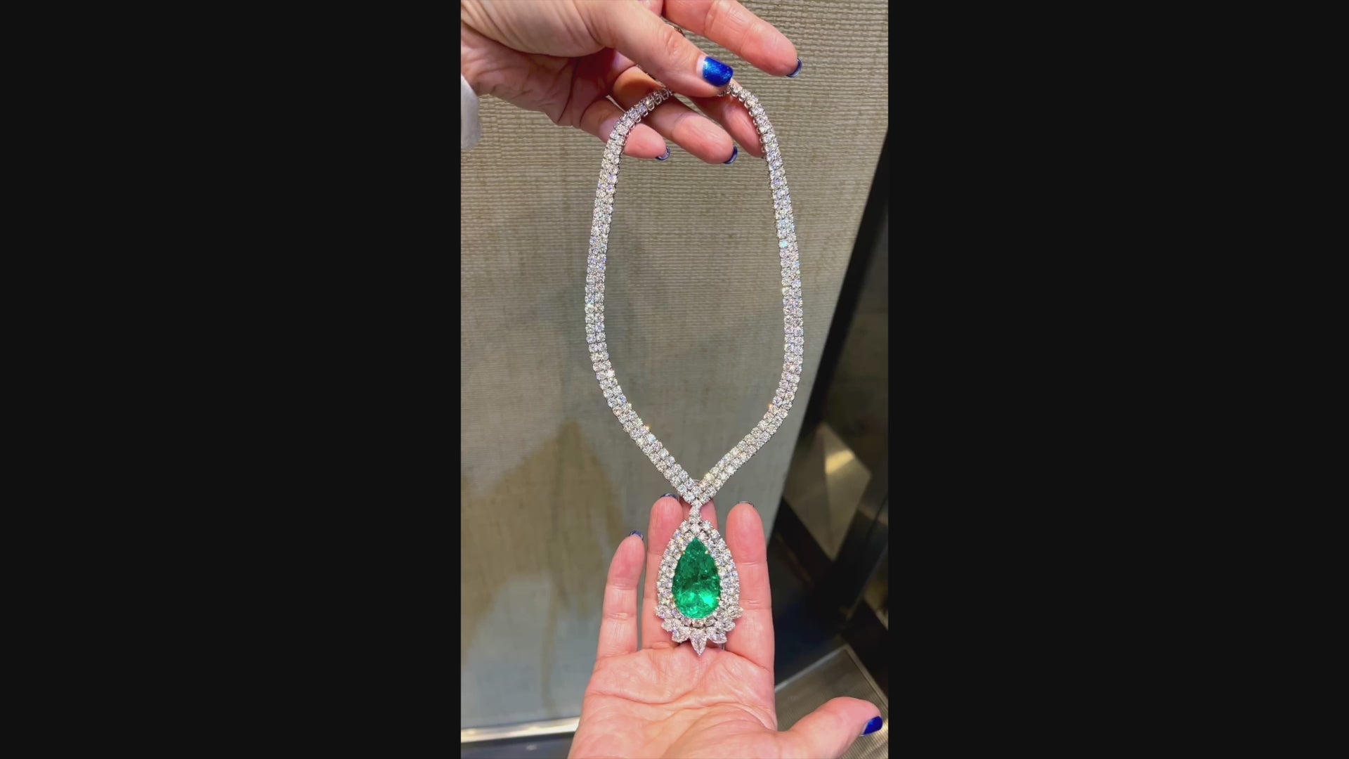 Certified 47.76 Carat Colombian Emerald and Diamond Necklace/Brooch